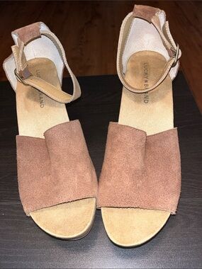 Lucky Brand Tan Suede Wedge Sandals with Ankle Strap